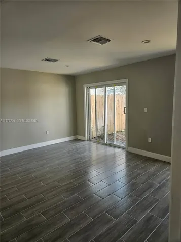 3906 NW 207th Street Road Miami Gardens FL 33055