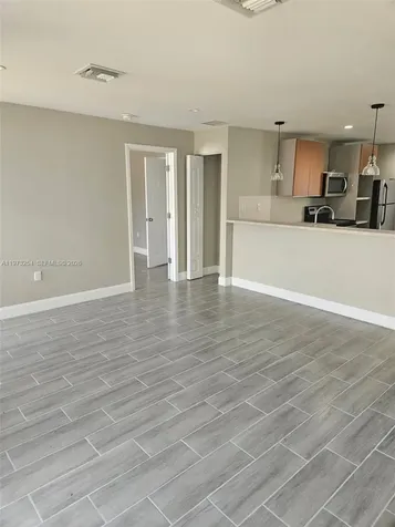 3906 NW 207th Street Road Miami Gardens FL 33055