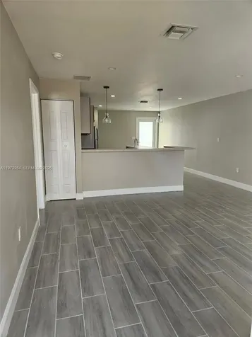 3906 NW 207th Street Road Miami Gardens FL 33055