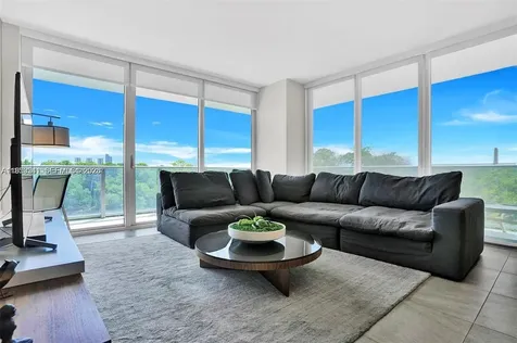 16385 Biscayne Boulevard North Miami Beach FL 33160