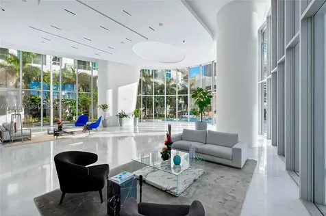 300 Biscayne Boulevard Way Miami FL 33131