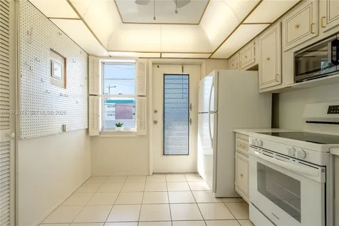 1445 Atlantic Shores Boulevard Hallandale Beach FL 33009
