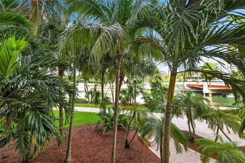17150 N Bay Road Sunny Isles Beach FL 33160