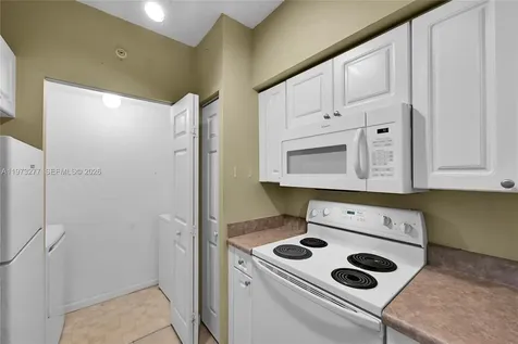 17150 N Bay Road Sunny Isles Beach FL 33160