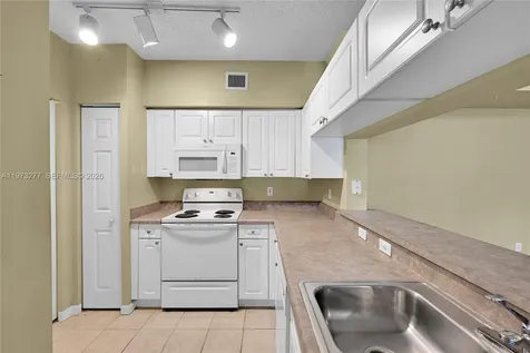 17150 N Bay Road Sunny Isles Beach FL 33160