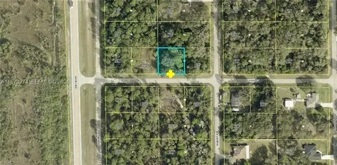 2405 E 19th Street Lehigh Acres FL 33972