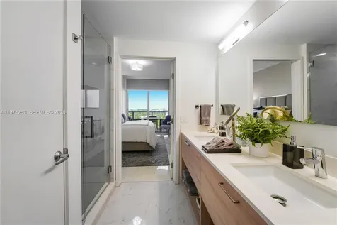 16385 Biscayne Boulevard North Miami Beach FL 33160