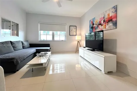 1100 Collins Avenue Miami Beach FL 33139