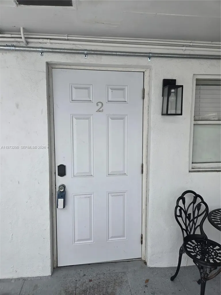 5712 Hollywood Boulevard Hollywood FL 33021