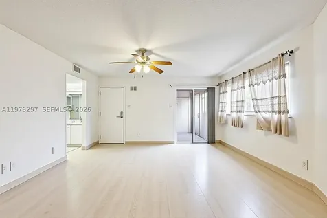 901 SW 138th Avenue Pembroke Pines FL 33027