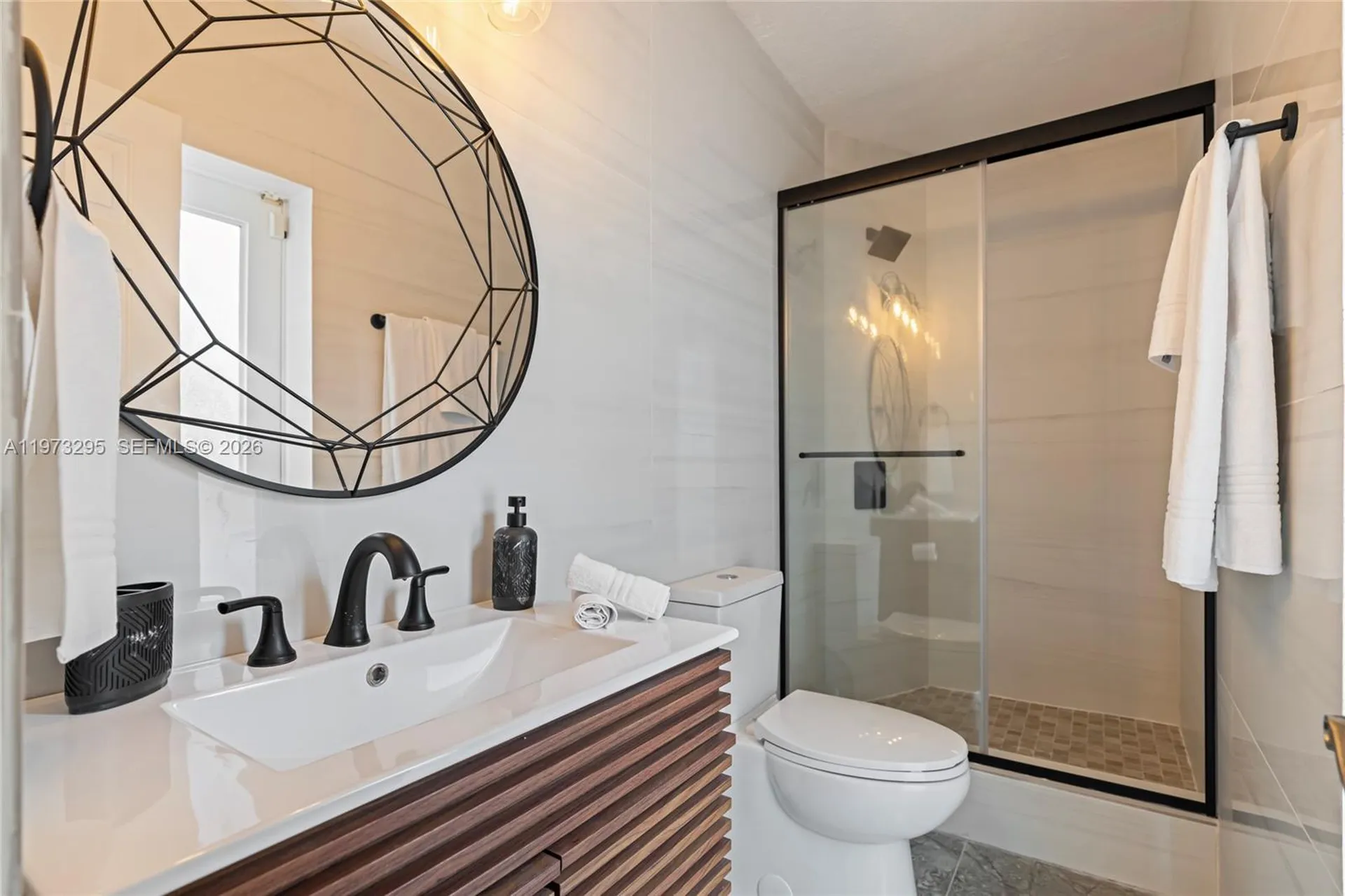 5900 NE 15th Avenue Fort Lauderdale FL 33334