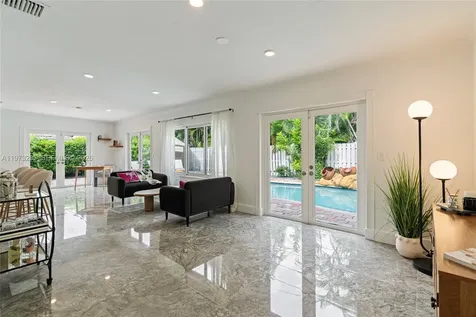 5900 NE 15th Avenue Fort Lauderdale FL 33334