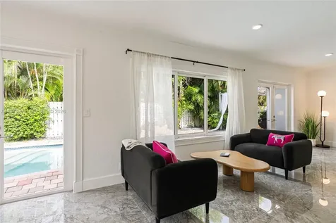 5900 NE 15th Avenue Fort Lauderdale FL 33334