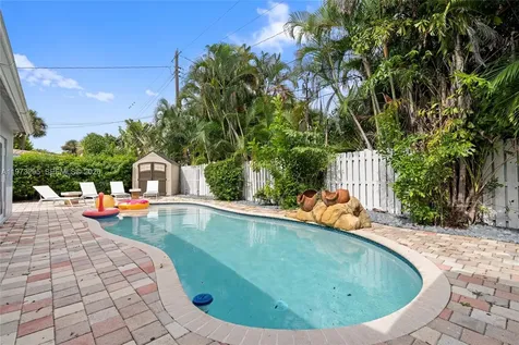 5900 NE 15th Avenue Fort Lauderdale FL 33334
