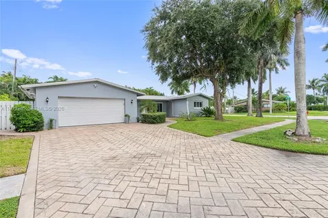 5900 NE 15th Avenue Fort Lauderdale FL 33334