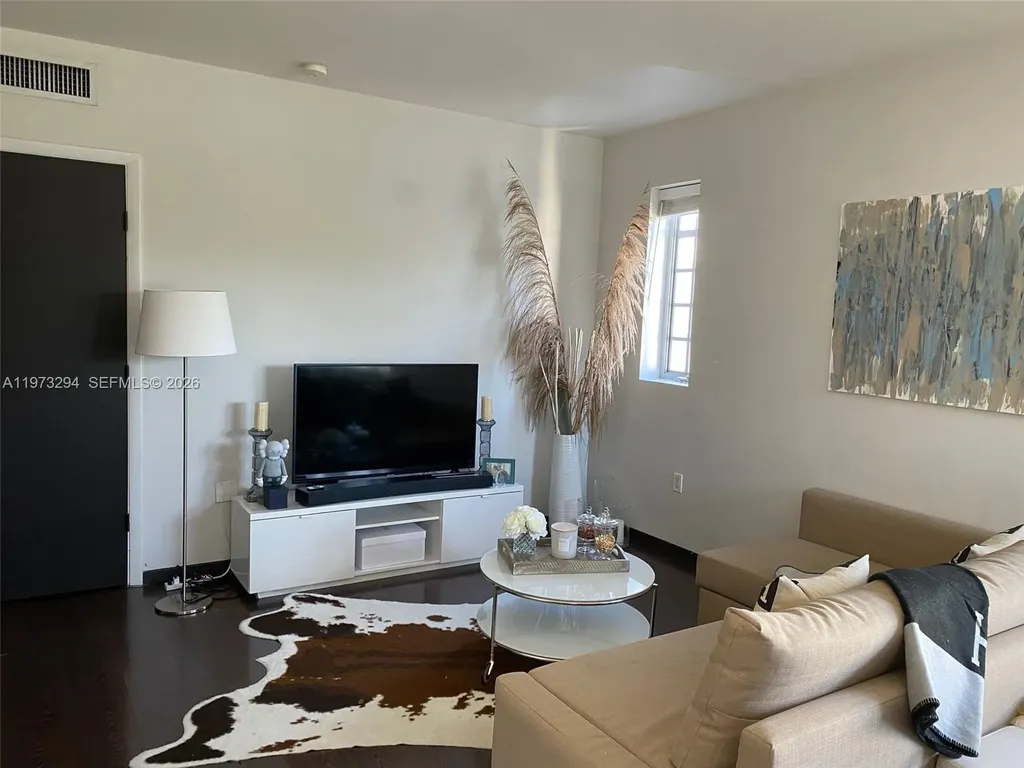 435 21st Street Miami Beach FL 33139
