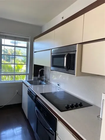 435 21st Street Miami Beach FL 33139