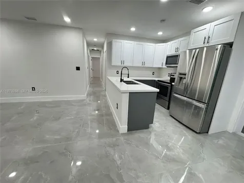1270 NE 207th Terrace Miami FL 33179