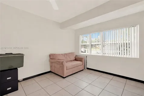 7320 NW 2nd Street Pembroke Pines FL 33024