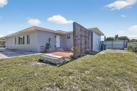 801 S Biscayne River Drive Miami FL 33169