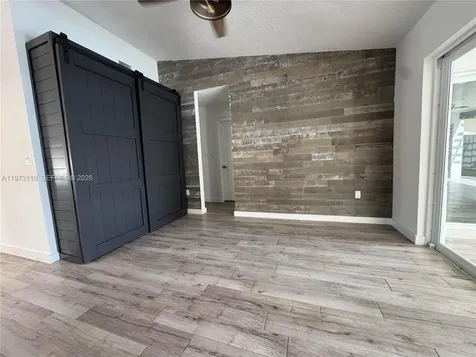 10042 SW 147th Place Miami FL 33196