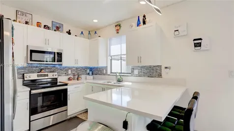 3494 W 106th Terrace Hialeah FL 33018