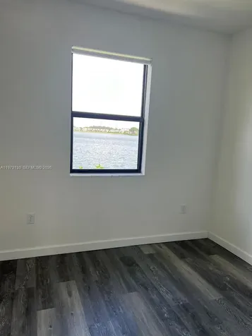 20564 NE 5th Place Miami FL 33179