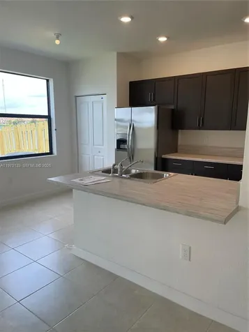 20564 NE 5th Place Miami FL 33179