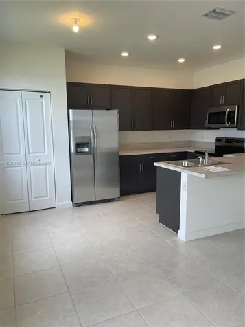 20564 NE 5th Place Miami FL 33179