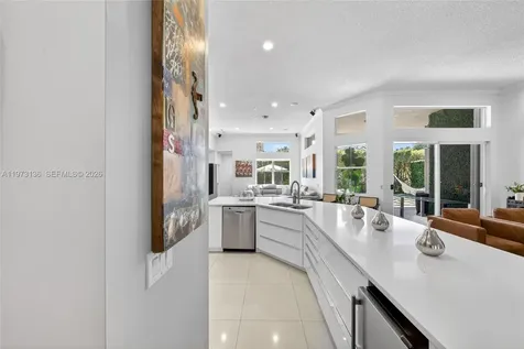 1623 Blue Jay Circle Weston FL 33327