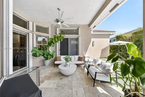 1623 Blue Jay Circle Weston FL 33327