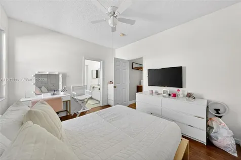 1623 Blue Jay Circle Weston FL 33327