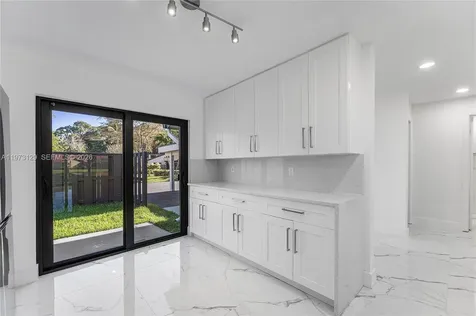 2007 Woodlands Way Deerfield Beach FL 33442