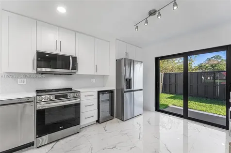 2007 Woodlands Way Deerfield Beach FL 33442