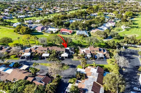 2007 Woodlands Way Deerfield Beach FL 33442