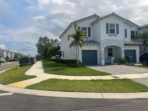 16220 SW 288th Terrace Homestead FL 33033