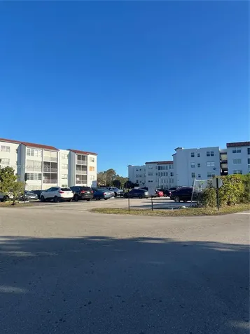 2851 Somerset Drive Lauderdale Lakes FL 33311