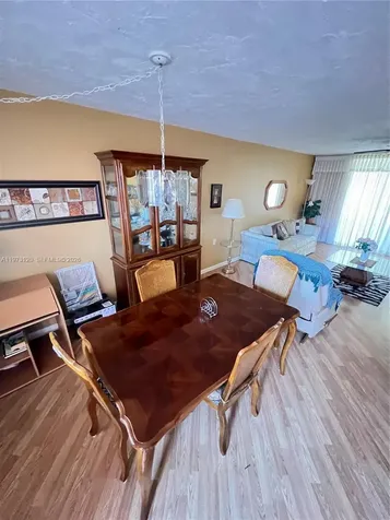 2851 Somerset Drive Lauderdale Lakes FL 33311