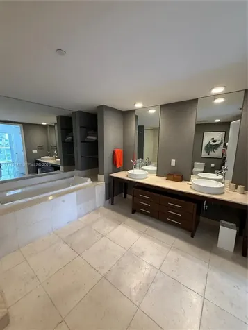 465 Brickell Avenue Miami FL 33131