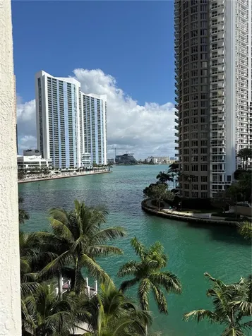 465 Brickell Avenue Miami FL 33131