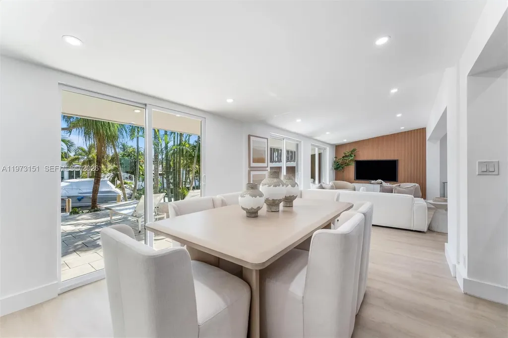 2548 Tortugas Lane Fort Lauderdale FL 33312