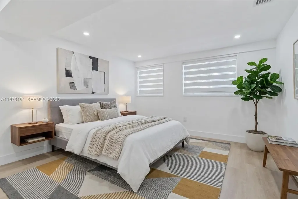 2548 Tortugas Lane Fort Lauderdale FL 33312