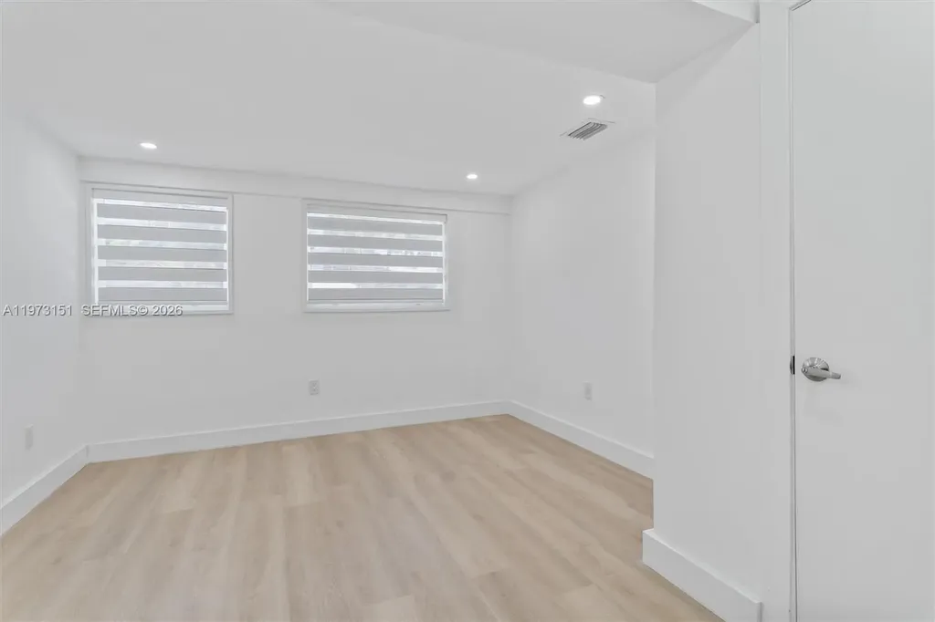 2548 Tortugas Lane Fort Lauderdale FL 33312