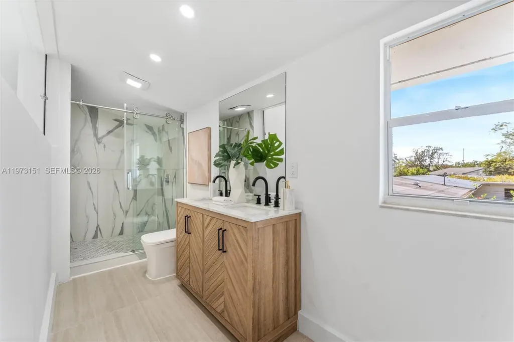 2548 Tortugas Lane Fort Lauderdale FL 33312