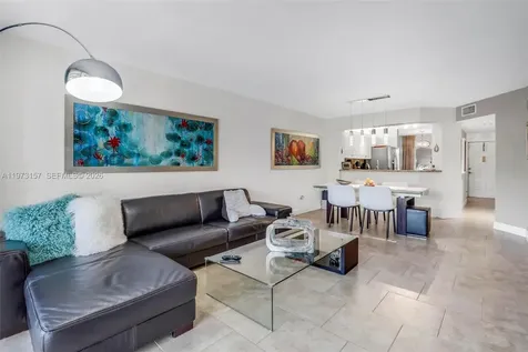 9539 Weldon Circle Tamarac FL 33321