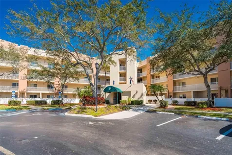9539 Weldon Circle Tamarac FL 33321