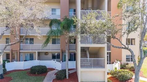 9539 Weldon Circle Tamarac FL 33321