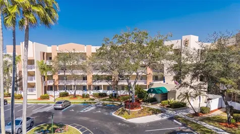 9539 Weldon Circle Tamarac FL 33321
