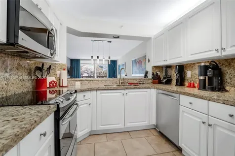 9539 Weldon Circle Tamarac FL 33321