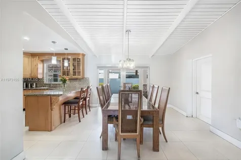 13710 SW 18th Terrace Miami FL 33175